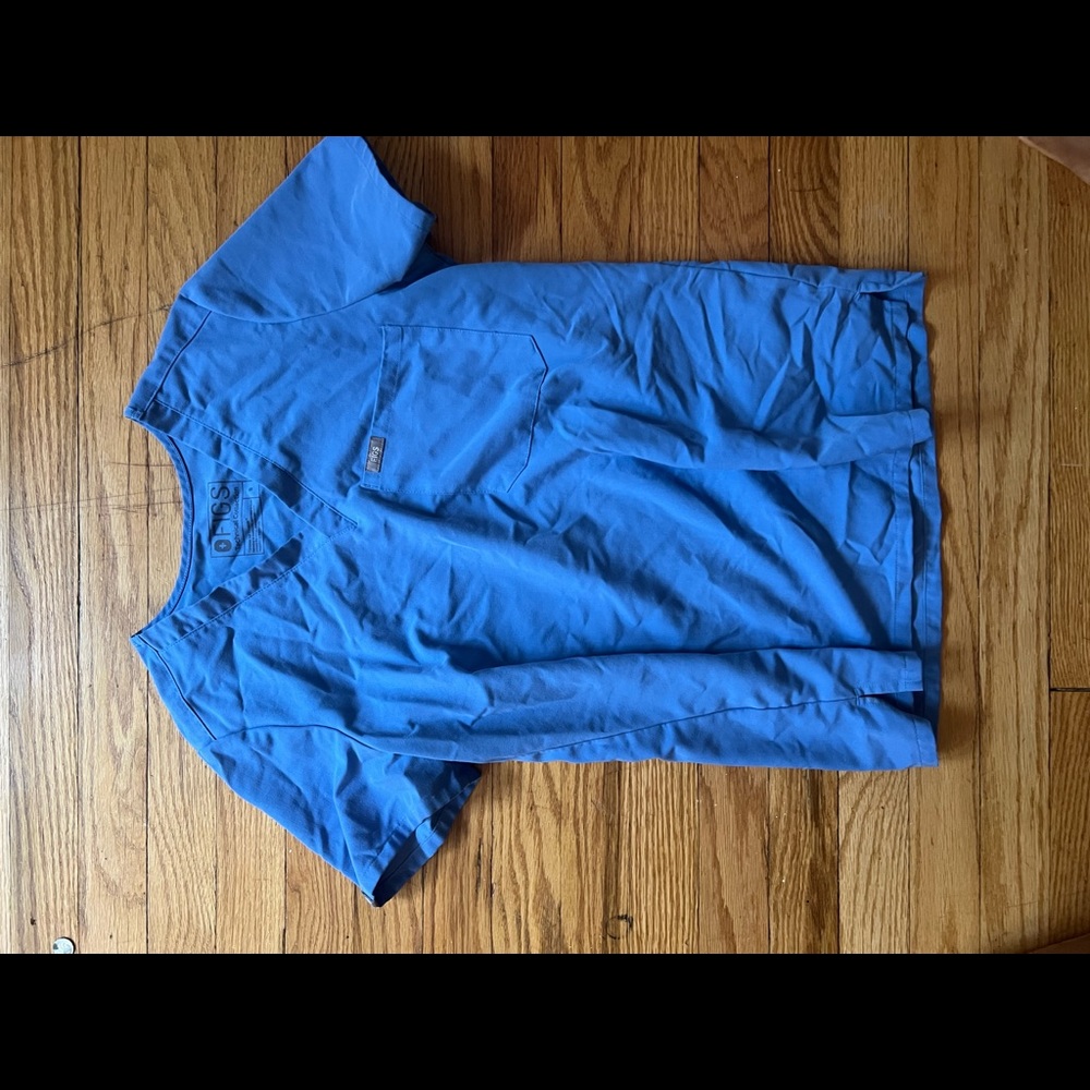 Figs light blue top